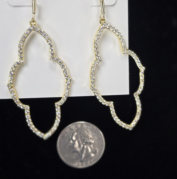 Kendra Scott Abbie Gold Open Frame Earrings in White Crystal - Picture 5 of 7